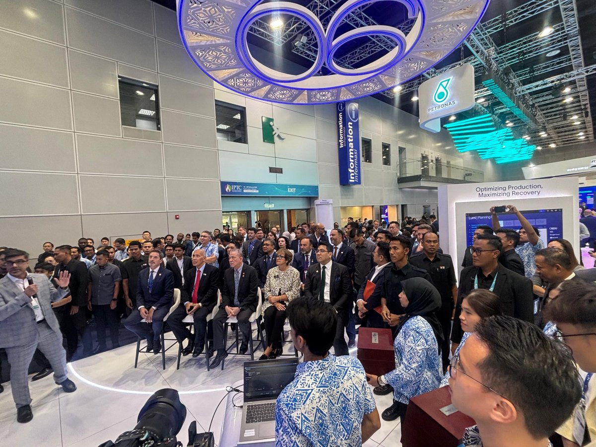 iptc_net_org's tweet image. Our esteemed VIPs were treated to an exclusive tour of the #IPTC2025 Exhibition. 

A great experience for all! #IPTC2025 

#EnergyLeaders