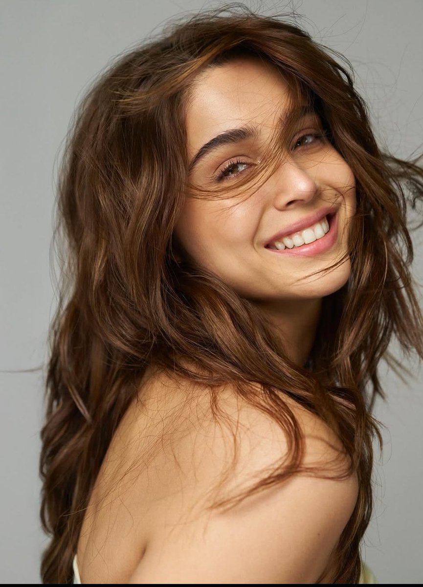 filmfare's tweet image. #Sharvari in these photos is a sight to behold! 

#Celebs