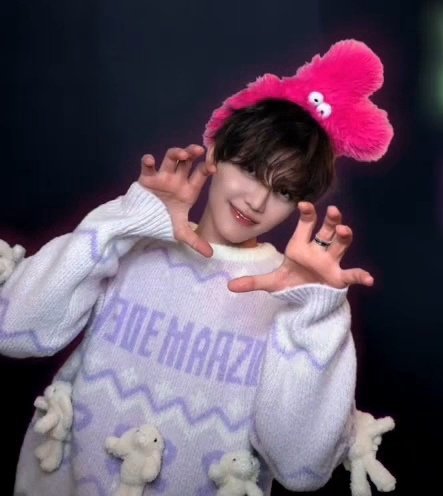 #이런옷을입고컴백하길바랫어요