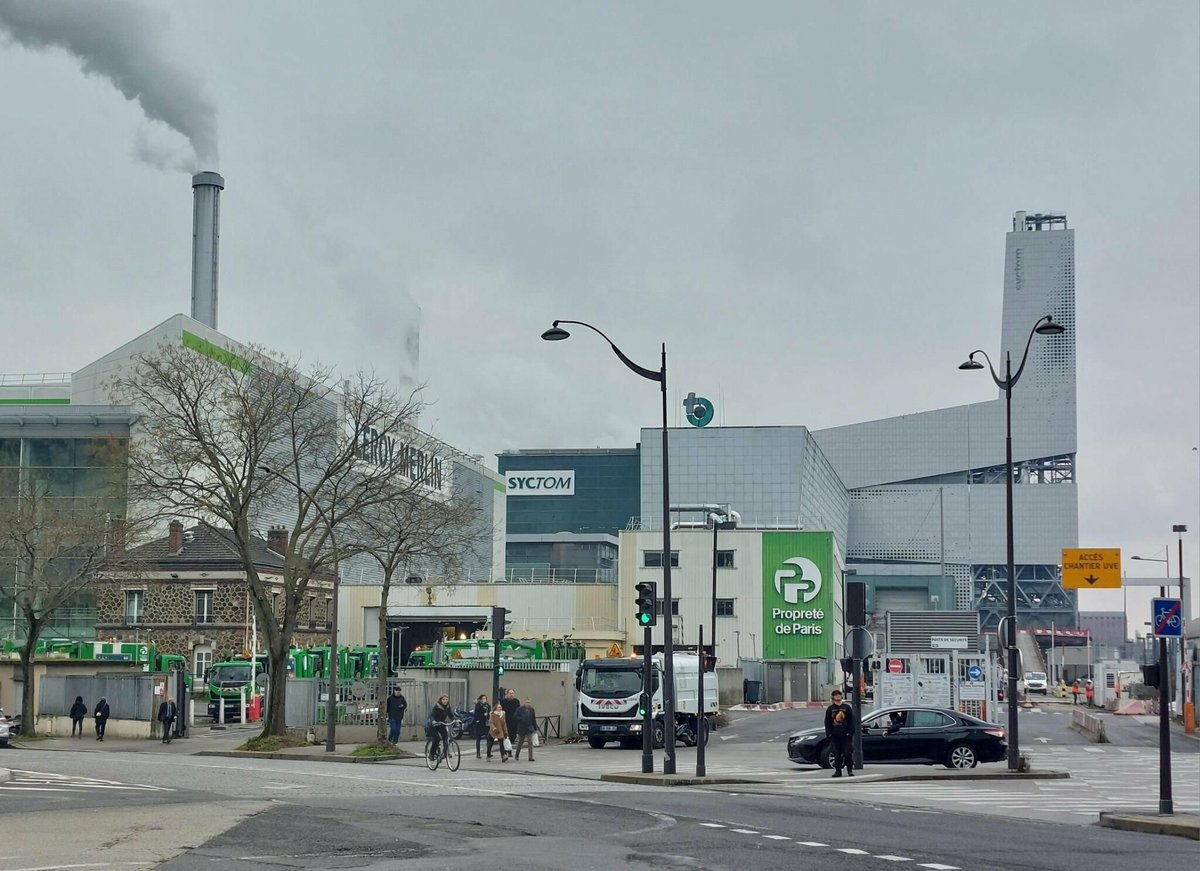 Le Parisien | 94 tweet media