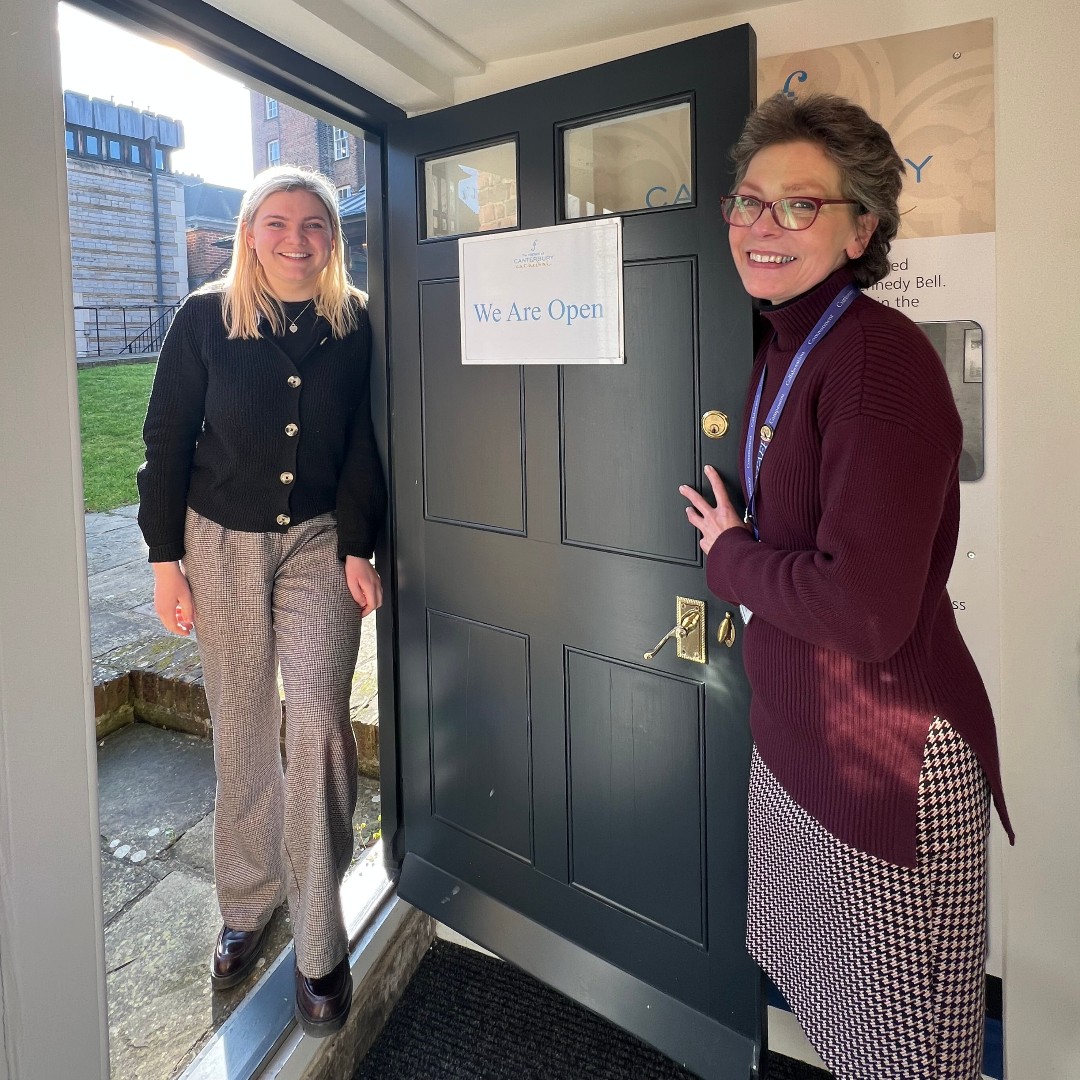 #teamtuesday

Meet the Friendly faces in the Friends' Office! 😊

“The Friends of Canterbury Cathedral is our Cathedral’s fan club!

They’ve been raising money to support the conservation and work of the Cathedral since 1927."

Find out more at canterbury-cathedral.org/friends