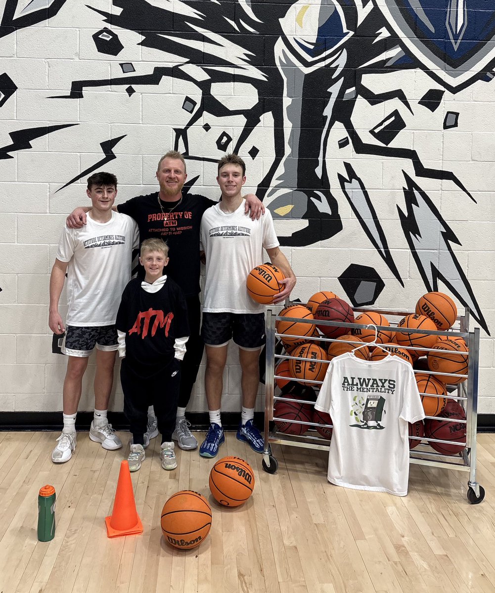 🏧 The Mentality 🌱

🔨 “Repetition is not Punishment”

Blake &amp; Christian:
🏀 Combined for 32 points
✅ Secured Conference Championship
🏔️ TEAM Winning Streak - 10 games

💧 Checked in to Drip City next AM!

🕰️ Silver Knights playing best TEAM🏀! 
#AllAboutUS
#MoneyMakingHabits