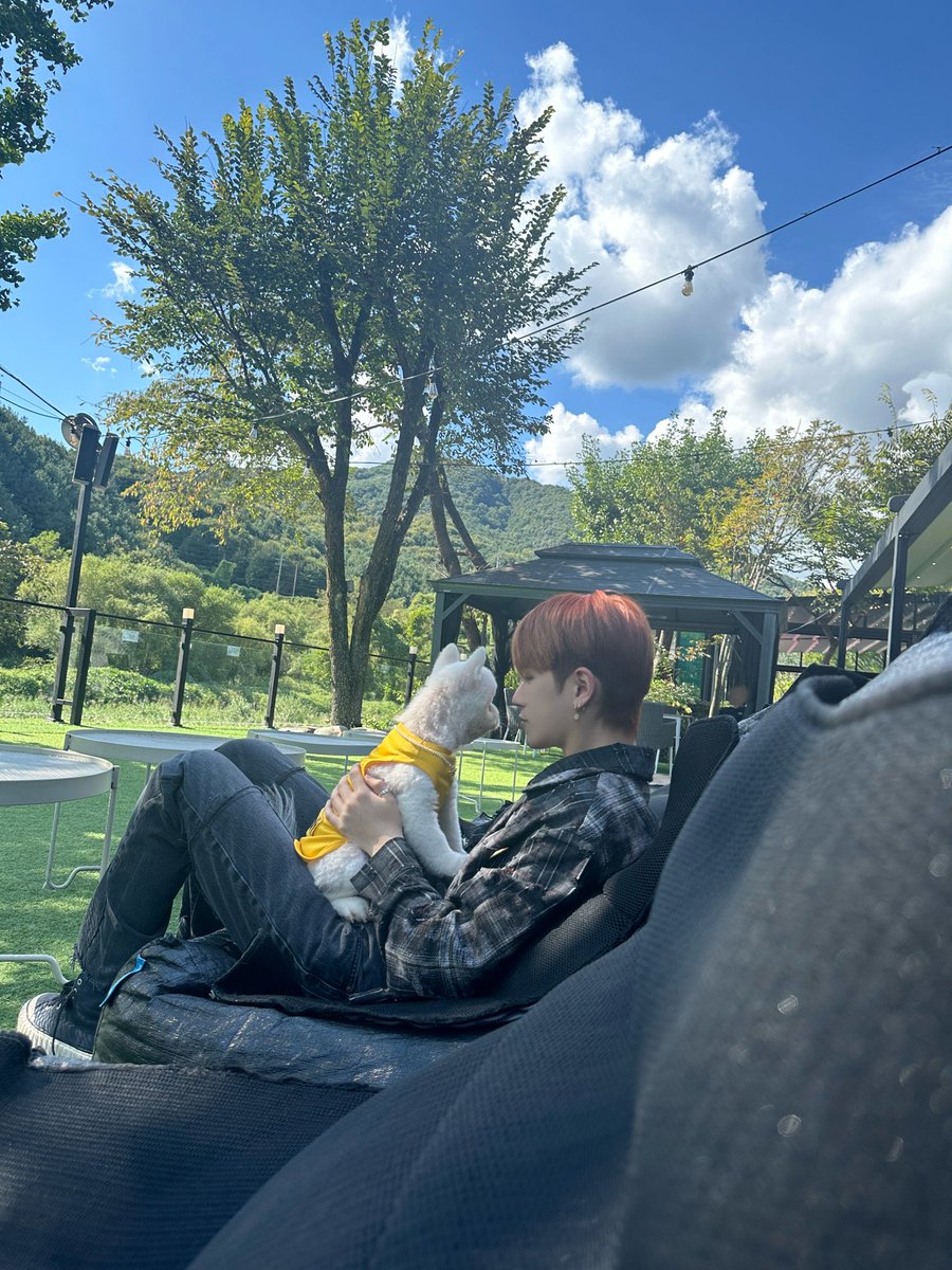 아 예쁘다…