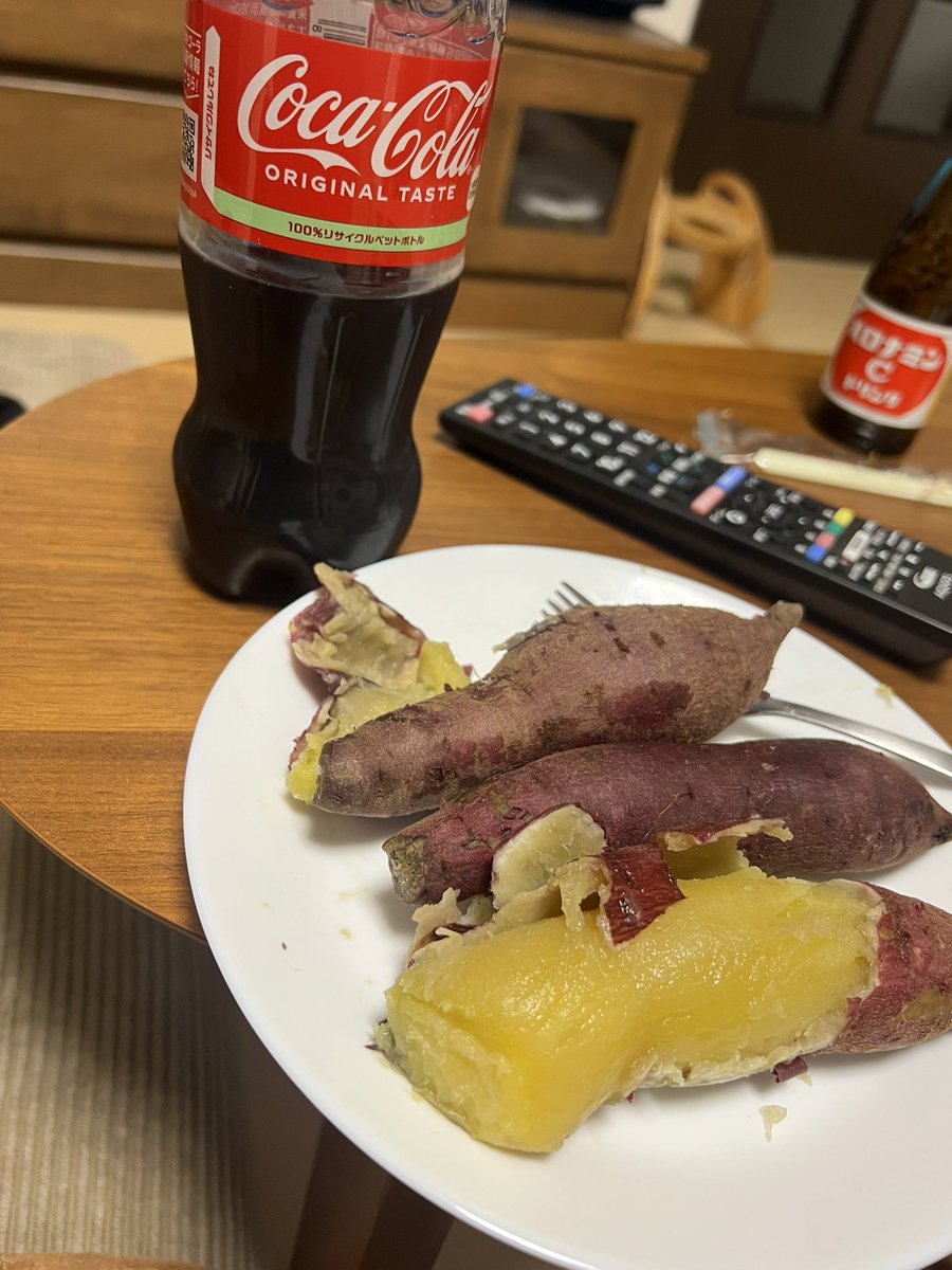 プロテインを飲むとオナラは臭くなる
焼き芋を食うとオナラは臭くなる

毒✖️毒🟰薬理論

無臭へ