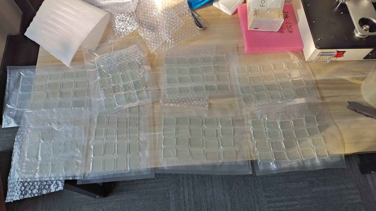 ZoomXiaoma12's tweet image. AR Glasses Diffractive Grating Glass – New Product Launch! Bulk Customization, Special Discounts!#AR Glasses,#Diffractive Grating
Lunettes AR en verre à réseau diffractif – Nouveau produit disponible ! Personnalisation en gros, remises exceptionnelles !#Lunettes AR,#Grille de Dif