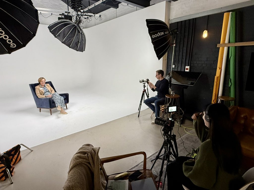 yourMHA's tweet photo. A little behind the scenes glimpse at an exciting project with Fluid Ideas. 📸

If you’ve ever wondered about a career in care, this project might be for you. Keep an eye on our socials in the near future… https://t.co/nrEsSJHVdA