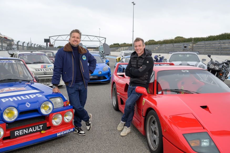 TF1 Pro (@tf1pro) on Twitter photo #Annonce <a href="/TF1/">TF1</a>
🎂L'émission automobile n°1 <a href="/automoto_TF1/">Automoto</a> fête ses 50 ans !
🏎️Pour l'occasion, <a href="/jpgagick/">Jean-Pierre Gagick</a> vous donne rdv sur le mythique circuit Paul Ricard au Castellet avec <a href="/SebastienLoeb/">Sébastien Loeb</a> pour une émission exceptionnelle !
🗓️Dimanche 9 mars à 10h05
➡️tf1pro.com/actualites/art… #Annonce <a href="/TF1/">TF1</a>
🎂L'émission automobile n°1 <a href="/automoto_TF1/">Automoto</a> fête ses 50 ans !
🏎️Pour l'occasion, <a href="/jpgagick/">Jean-Pierre Gagick</a> vous donne rdv sur le mythique circuit Paul Ricard au Castellet avec <a href="/SebastienLoeb/">Sébastien Loeb</a> pour une émission exceptionnelle !
🗓️Dimanche 9 mars à 10h05
➡️tf1pro.com/actualites/art…