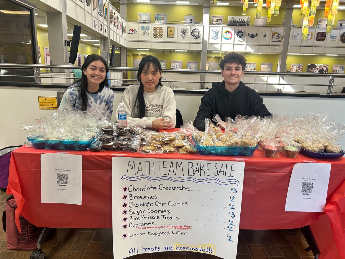 RowanMath's tweet image. Math Team&apos;s bake sale yesterday was a great success! Not only did they meet their monetary goal, but the overwhelming support for their cause greatly exceeded expectations. Many thanks to everyone for participating. Way to go, Math Team! 🦉

#RowanMathematics
#RowanMathTeam