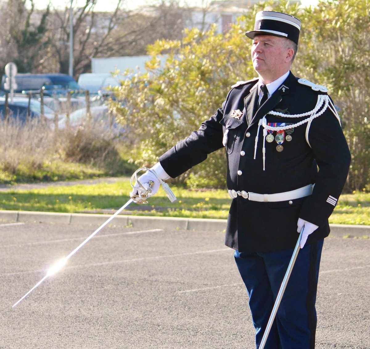 Gendarmerie de l'Hérault (@gendarmerie_034) on Twitter photo #HérosDuQuotidien 17/02, s'est tenue à la caserne Lepic 1 cérémonie d'hommage aux héros de la gendarmerie. En 2024, 12 militaires & 1 personnel civil sont décédés dans le cadre de leurs missions.
Des médailles ont également été remises à 7 gendarmes pour leur courage et héroïsme. #HérosDuQuotidien 17/02, s'est tenue à la caserne Lepic 1 cérémonie d'hommage aux héros de la gendarmerie. En 2024, 12 militaires & 1 personnel civil sont décédés dans le cadre de leurs missions.
Des médailles ont également été remises à 7 gendarmes pour leur courage et héroïsme.