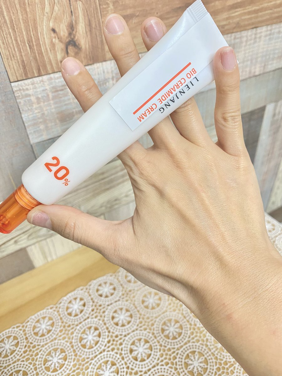 ayane_haneda's tweet photo. /
バイオセラマイド クリーム20.0 40mL
\
高含有量*のバイオセラミド2を配合でふっくらと弾むようなハリ肌へ✨
冬の季節に乾燥の悩みをサポートしてくれるアイテム🙌
旅先もコレで安心💕
* LIENJANGブランド内において
#pr #LIENJANG #リエンジャン #バイオセラマイドクリーム https://t.co/sa3jBilydl