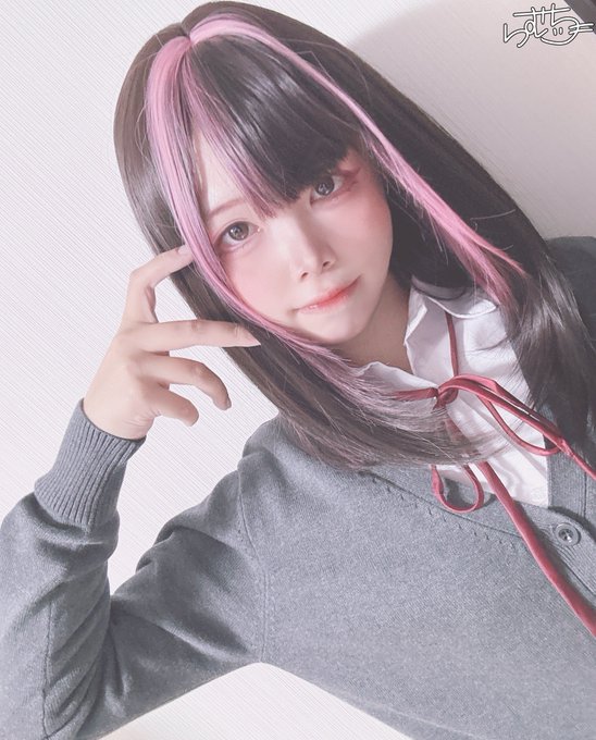 コスプレ! 
私の顔です〜( ˇωˇ ) 