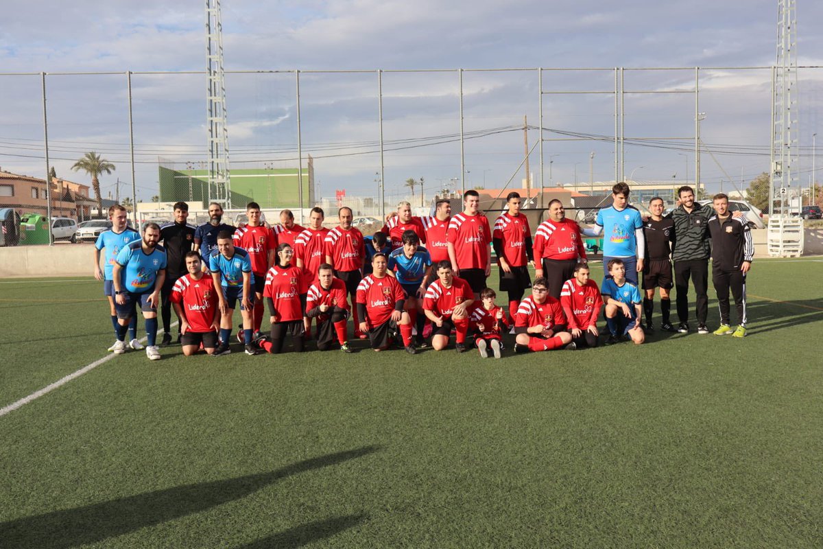⭐️ JORNADA DE LIGA ⭐️ 

Nuestro equipo comenzó la liga con victoria contra @astraderegionmurcia 

Ya estamos deseando que llegue la próxima jornada liguera 🫂⚽️

#atleticotorreño #fundacionlidera #murcia #futbol #futbolinclusivo #familiaatleticotorreño #lastorresdecotillas