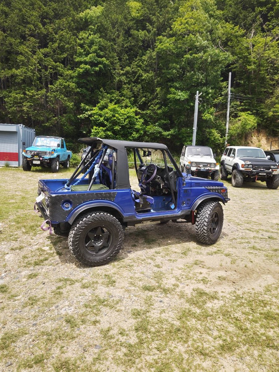 kro8_'s tweet image. 代理出品
ｊａ11改コンプリート幌車
100万
ダウンギア、強化シャフト、エアロッカー、sparcoフルバケ、ダブルパワステ、足回り公認、他多数
金晩〜日晩現車確認○
#売ります
#ジムニー
#JA11
#拡散希望