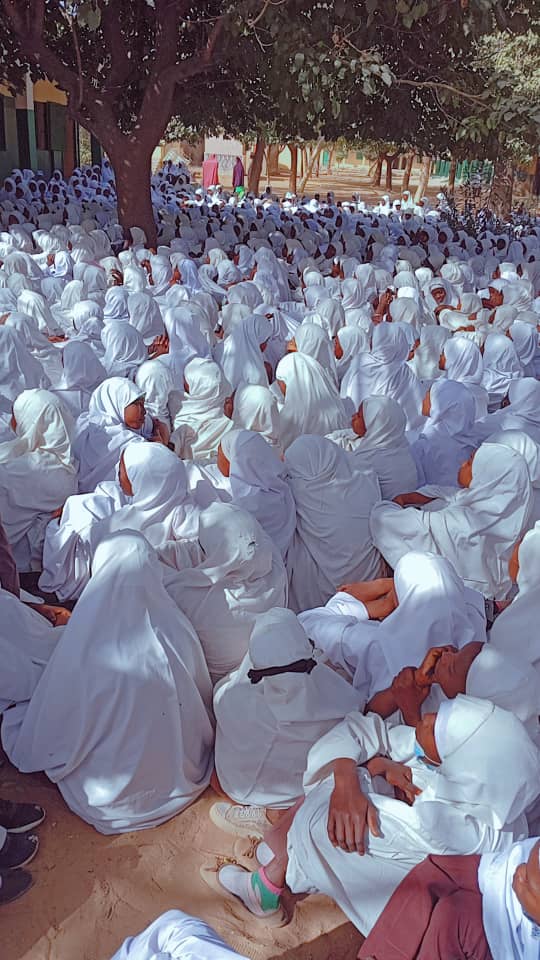 EMPOWERING YOUNG WOMEN FOR A SUSTAINABLE FUTURE
As part of the "Who May Want" Project, the Sustainable Dynamic Human Development Initiative (SDHDI) team recently visited Government Girls Secondary School, Sheka, in Kumbotso Local Government Area, Kano State, on January 27, 2025.