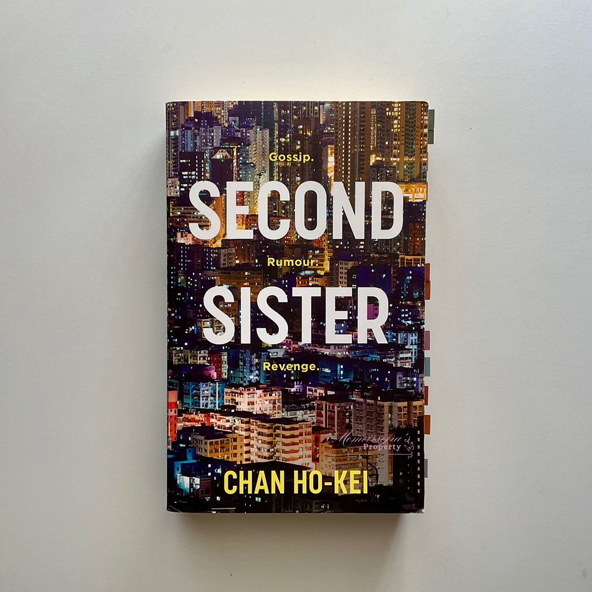 If you liked Uketsu’s Strange Pictures, you have to try Chan Ho-kei’s Second Sisters! (Not a comparison, just a friendly rec)

Thrilling, mysterious, brilliant.. revenge. The number of pages might be a bit intimidating but trust me, u can actually finish this in just one sitting!
