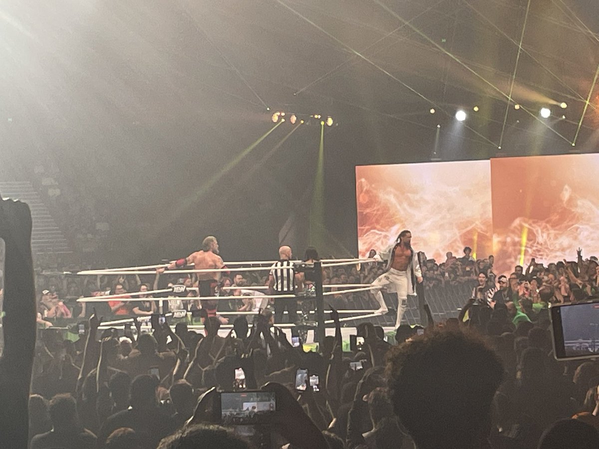 Andrew Macc tweet media