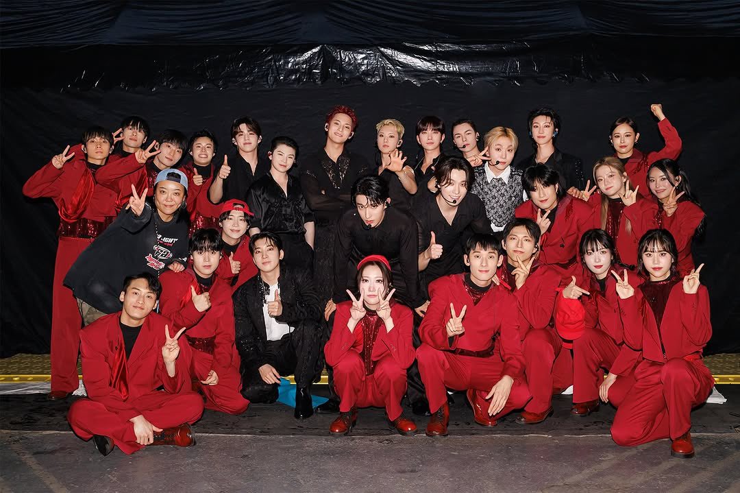 sounds_of_cheol's tweet photo. team svt ❤️ https://t.co/XNOQUnuY5Y