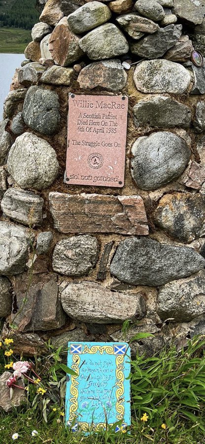 80_mcswan's tweet image. 40 years after the death of SNP deputy leader Willie McRae a fatal accident enquiry still remains refused  
The death was sudden suspicious &amp;amp; unexplained.
 I call upon the Lord advocate to start inquiry into the death of Willie McRae If you agree please RT and show your support