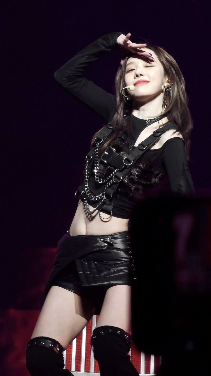 레이 ^･֊･^ ੭ tweet media