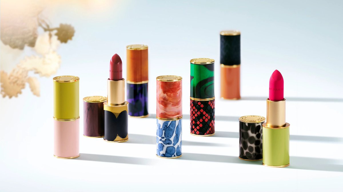 DRIES VAN NOTEN Beauty

2025年秋（9月頃）
池袋の百貨店に新規オープン予定

銀座や渋谷ではなく池袋。
立地については、とんな戦略なんだろう。
きっと、ここを足がかりに増えていくのかも。