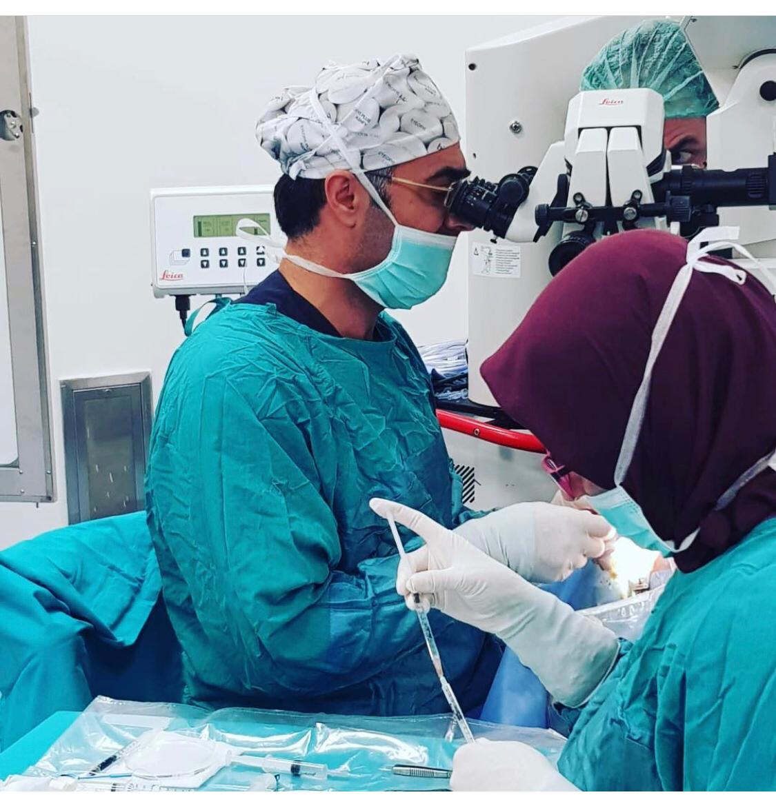 Konya’nın Göz Bankası Türkiye’ye Yetiyor!

Kornea temininde Türkiye genelinde birinci olduklarını ifade eden NEÜ Tıp Fakültesi Hastanesi Göz Hastalıkları Ana Bilim Dalı Öğr. Üyesi ve Kornea Bankası Yöneticisi Prof. Dr. Refik Oltulu, Konya’dan tüm Türkiye’ye kornea