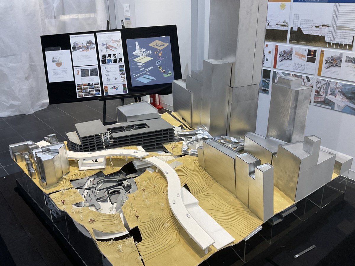 ku_hirata_lab's tweet photo. 京大建築学科の卒業設計展が2/20(木)まで開催。平田研からは、閑念真優「群像の瞬き」（武田五一賞）、安達志織「大地と虚空」、鈴木丈登「人間と野生動物の共生について」の3作品が出展しています。ぜひお越しください。 https://t.co/ewtR6mrcZe