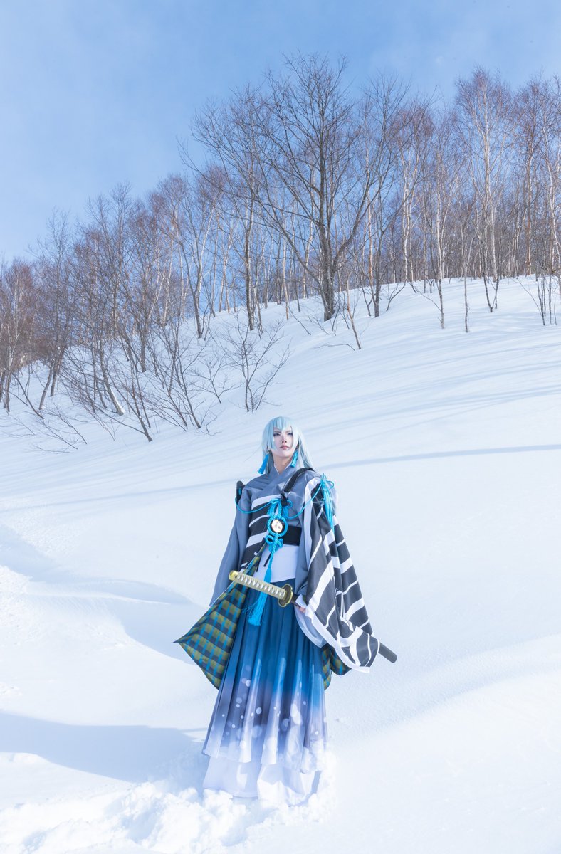 masaki_cos2's tweet image. Cosplay    刀剣乱舞 / 江雪左文字

       悲しみも 雪と共に融け往け─

Photo 📸 空科式さん(@karakashiki)