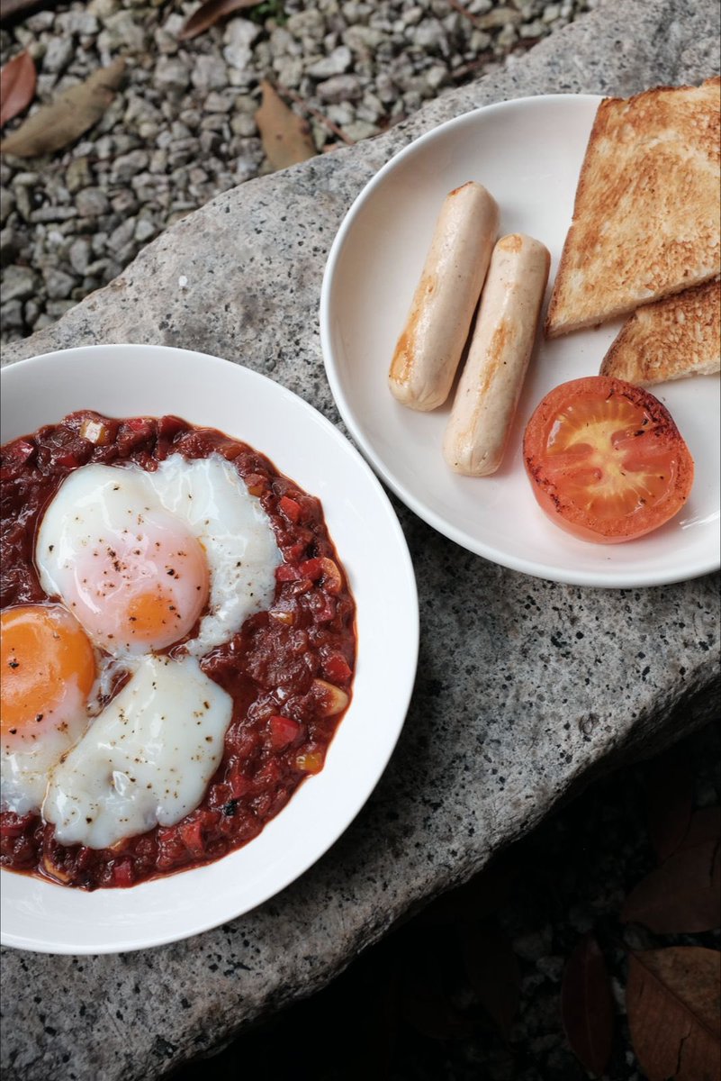 ButterAlways92's tweet image. Bismillah, happy to announce that I’m back to serving daily at Kanopi Kopi. Simple food at the heart of it - made better with love, intention and finesse.