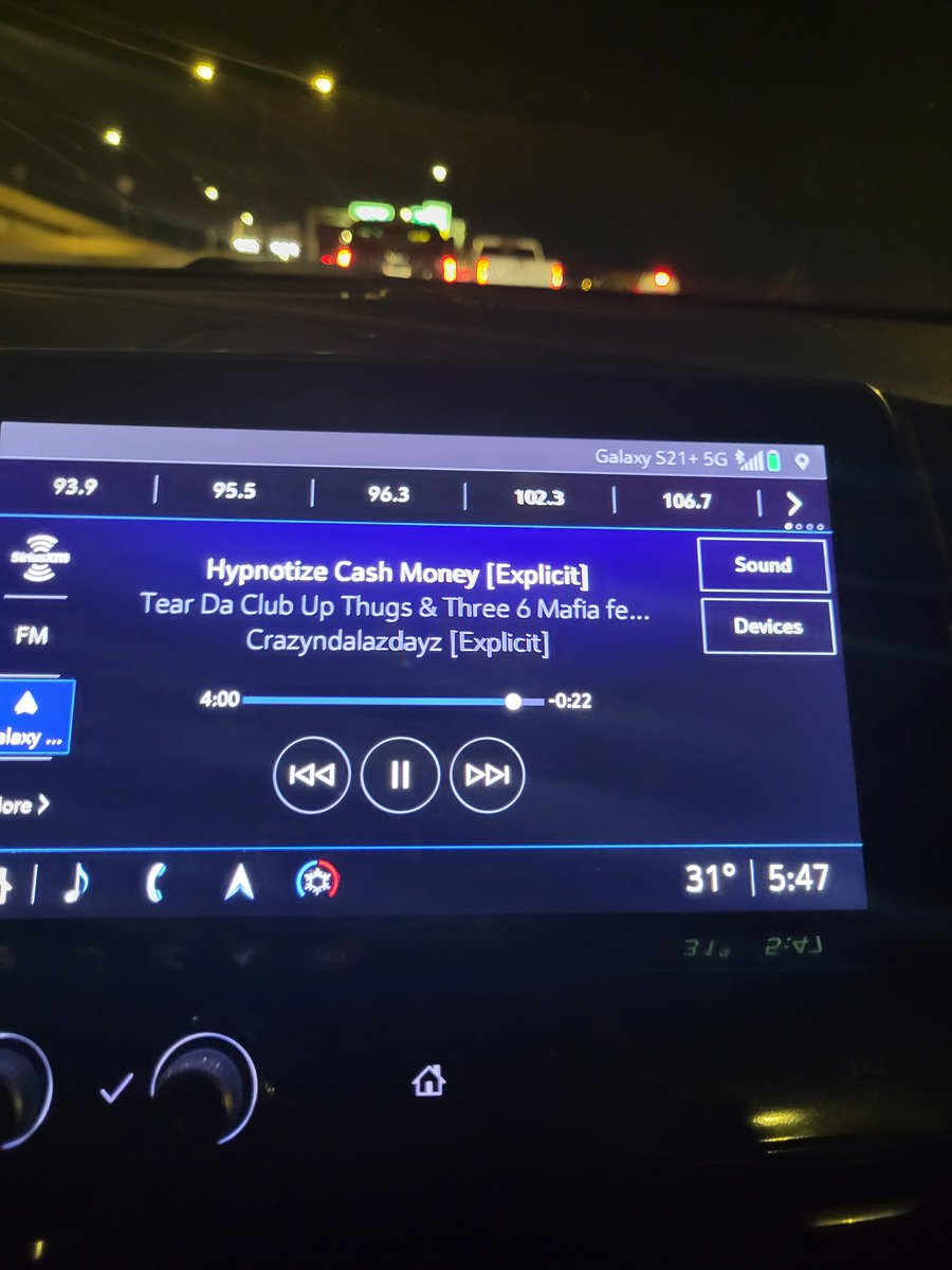 MarcDre's tweet photo. That @CashMoney @threesixmafialife @DJPAULKOM @therealjuicyj collabo was fire! @BIRDMAN5STAR went off! https://t.co/IrIPplO7gI