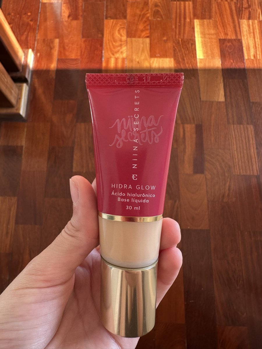 Essa é a MELHOR base nacional. Nina Secrests não é uma blogueira, é uma mãe.