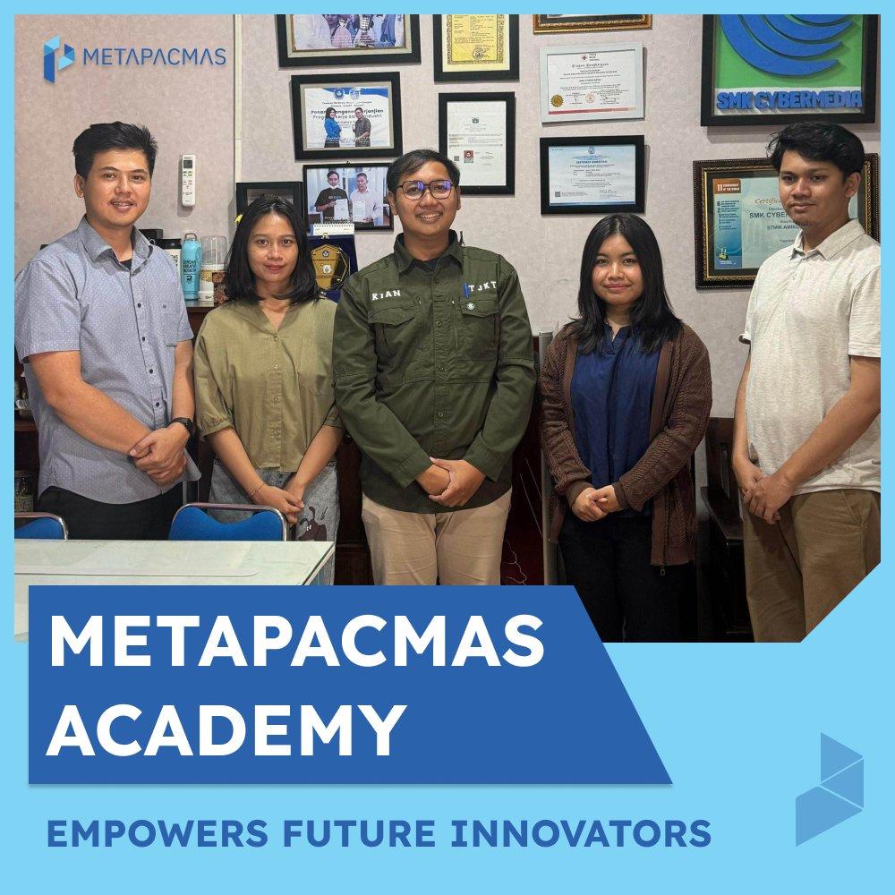 MetaPacmas's tweet photo. Metapacmas Academy mengunjungi SMK Cyber Media di Jakarta untuk mengadakan pembuatan game. Fokus pada mengajarkan pemrograman unity dan pembuatan aset 3D, keterampilan penting untuk industri game dan teknologi imersif #immersivetechnology #game #Unity #smkcyberjakarta https://t.co/gt4oVuUkh0