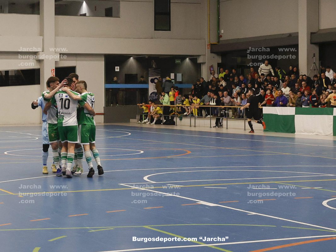 Burgos Deporte (@burgosdeporte) on Twitter photo 5-2 Victoria para la esperanza
El <a href="/CDJuventudFS/">Juventud del Circulo</a> golea al Siero y sigue en la lucha por salir de los puestos de descenso.
burgosdeporte.com/?p=135207 5-2 Victoria para la esperanza
El <a href="/CDJuventudFS/">Juventud del Circulo</a> golea al Siero y sigue en la lucha por salir de los puestos de descenso.
burgosdeporte.com/?p=135207