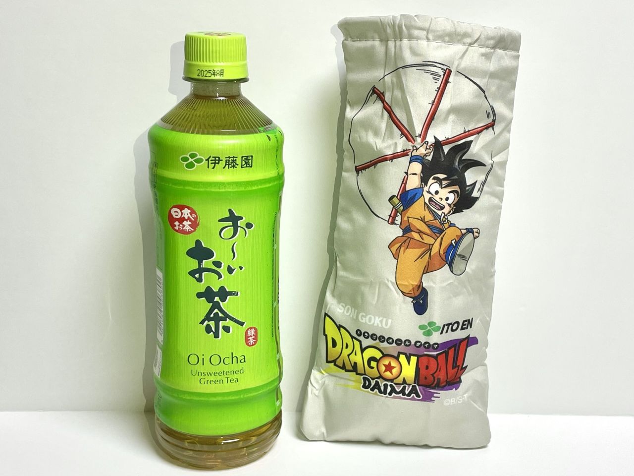 ドラゴンボール ✕ 伊藤園 ペットボトルカバー - メルカリ