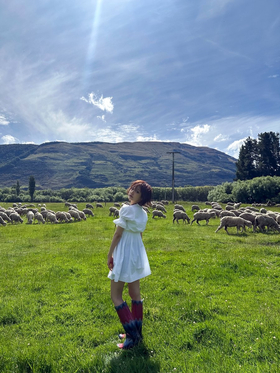 [📸]
I DO ME, I DO me right✨

#KiiiKiii #키키 
#JIYU #지유
#IDOME #I_DO_ME #UNCUT_GEM #KiiiKiii_I_DO_ME