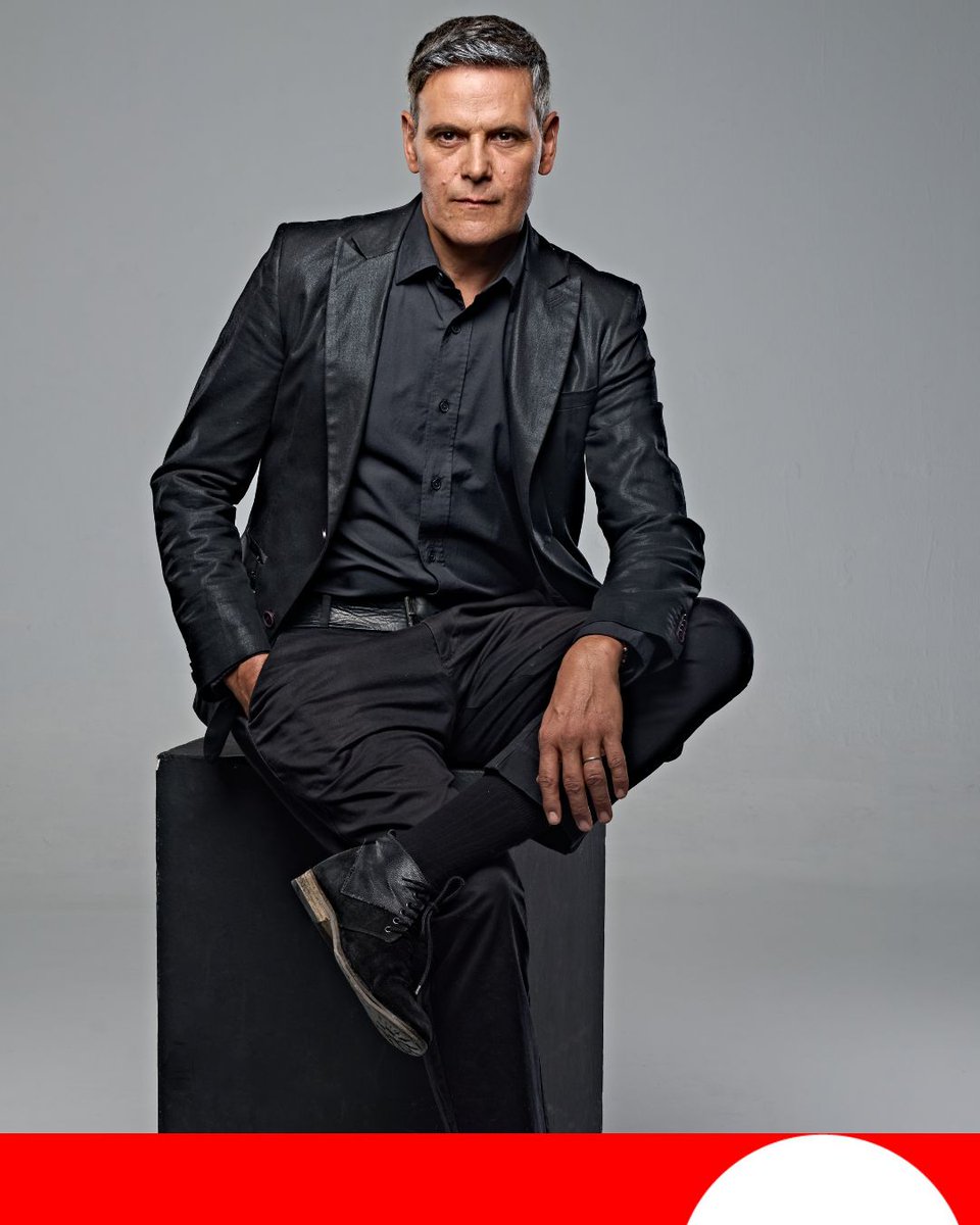 Don Friolera vuelto loco por los celos de su frívola mujer, tentado e instigado, por malas compañías, trama tomar venganza. `Los cuernos de don Friolera, dirección y adaptación de Ainhoa Amestoy

📆4 al 23 marzo
🗣️Encuentros: 5, 11 y 18 marzo
🟢Sala Verde
teatroscanal.com/espectaculo/va…