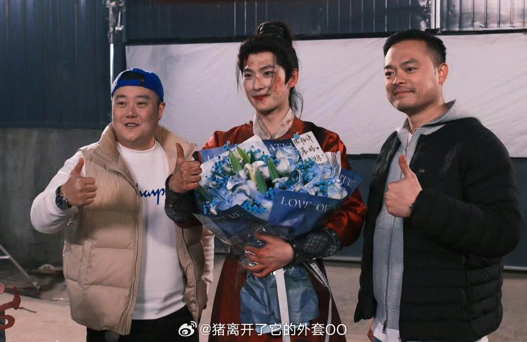 Allcbizmelons's tweet photo. #YangYang wraps up filming drams “Zhan Zhao Adventures”

#CDrama https://t.co/CojlU0wqDh