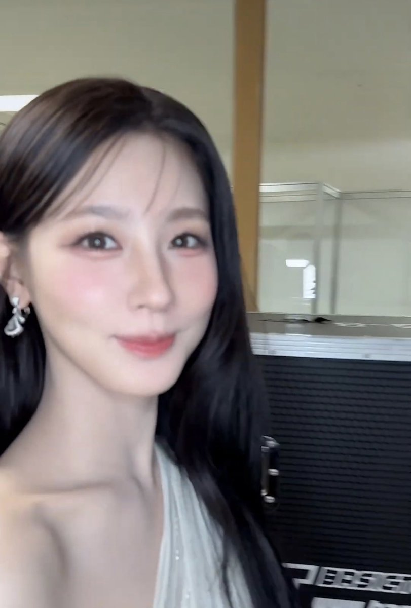 넘 tweet media