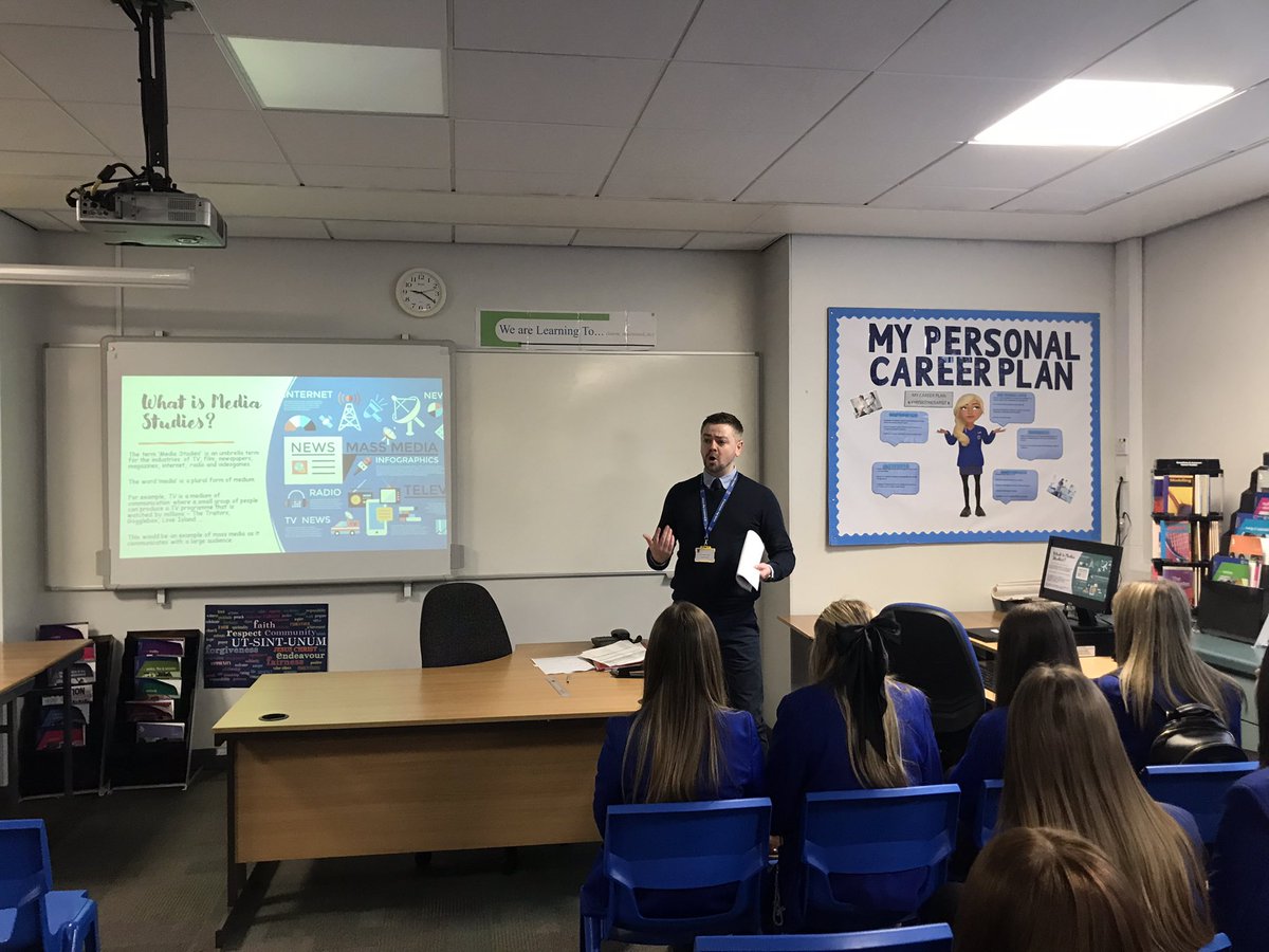 devlin_orlagh's tweet photo. Today subject presentations were delivered to all Year 10 pupils to outline the curriculum offer at Key Stage 4 and to enable them to make more informed career decisions. Many thanks to all the teachers involved @stgensAP @stgensAP https://t.co/PImmHNRtPX