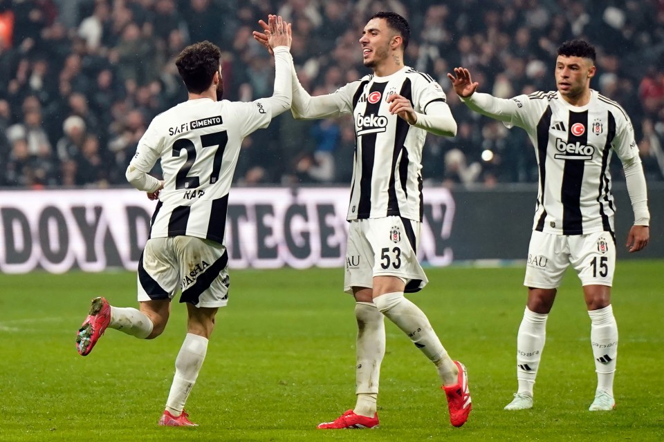 messiler's tweet image. tottiler messiler, tsl bölümüyle bu akşam kayıtta, kayıt biter bitmez @farklikaydet_ 'te yayında olacak.

gündemimiz yoğun, sorularınızı bekliyoruz. :)