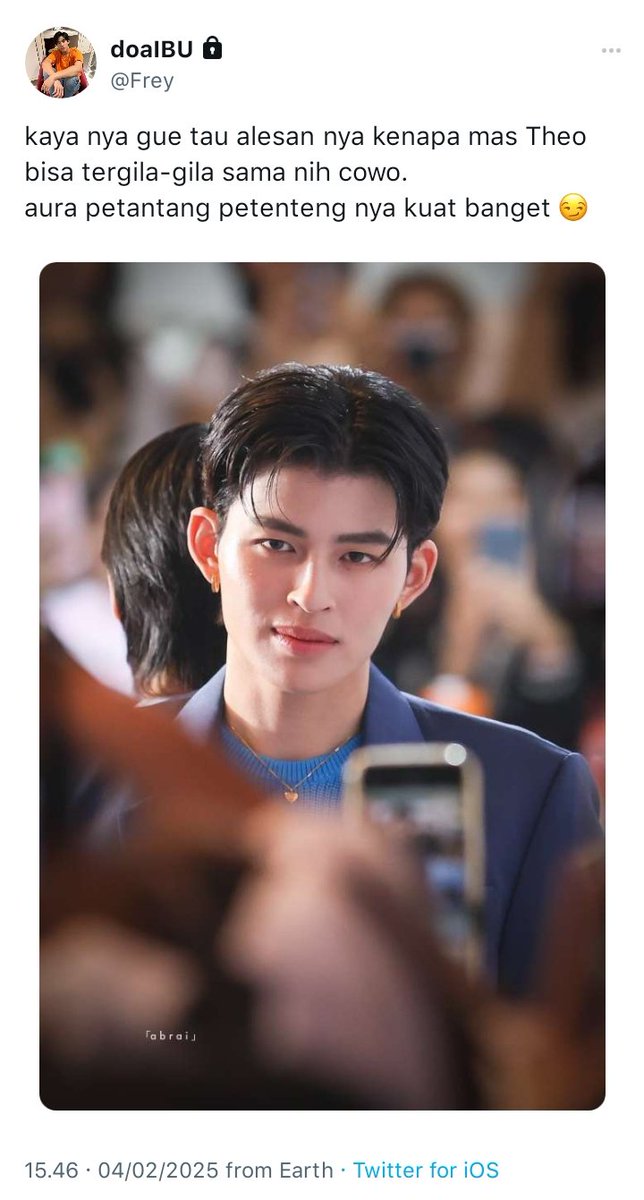 kimNaravit's tweet photo. #PondPhuwin few tweets au 🔞

-twenty eight days✨🍒

’’aku akan menjadi sponsor untuk mu, mendukung dan menjamin hidup mu, tapi jadilah Alpha ku’’
.
. https://t.co/IOXsggI854