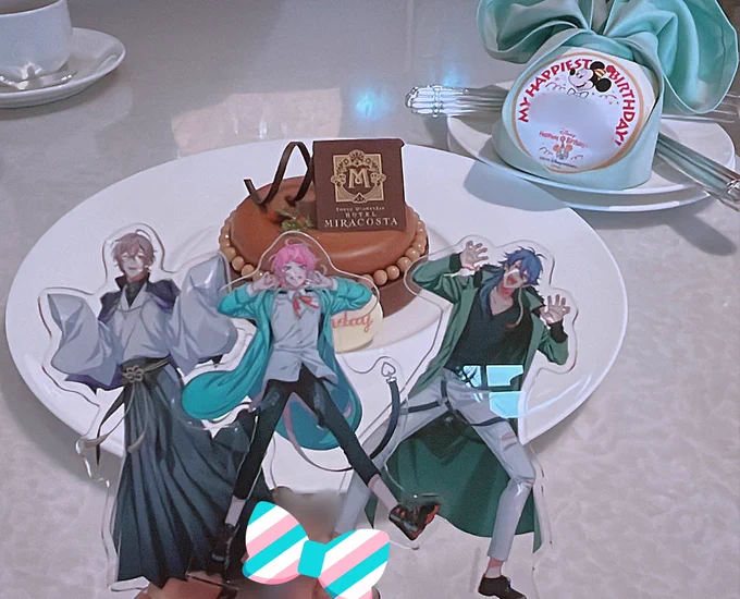 初ファンスプと友達の誕生日祝い楽しかった 