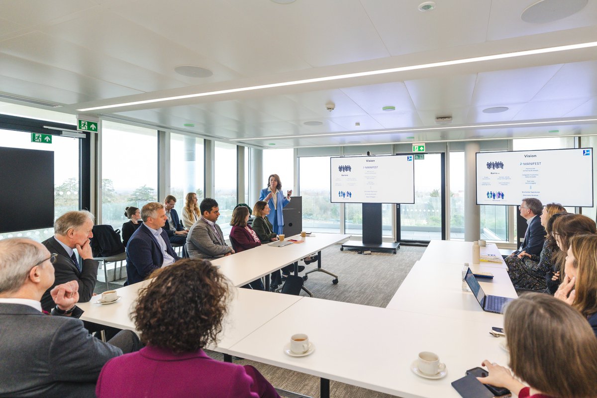 MANIFEST_CIRRP's tweet image. Delighted to welcome Lord Vallance & Baroness Merron @SciTechgovuk @DHSCgovuk
Productive roundtable discussions, highlighting:
📍@MANIFEST_CIRRP's roadmap to IO biomarker discovery
🗺️UK-wide cross-institution collaboration
🧬Investing in emerging tech
🖥️Data & assay harmonisation