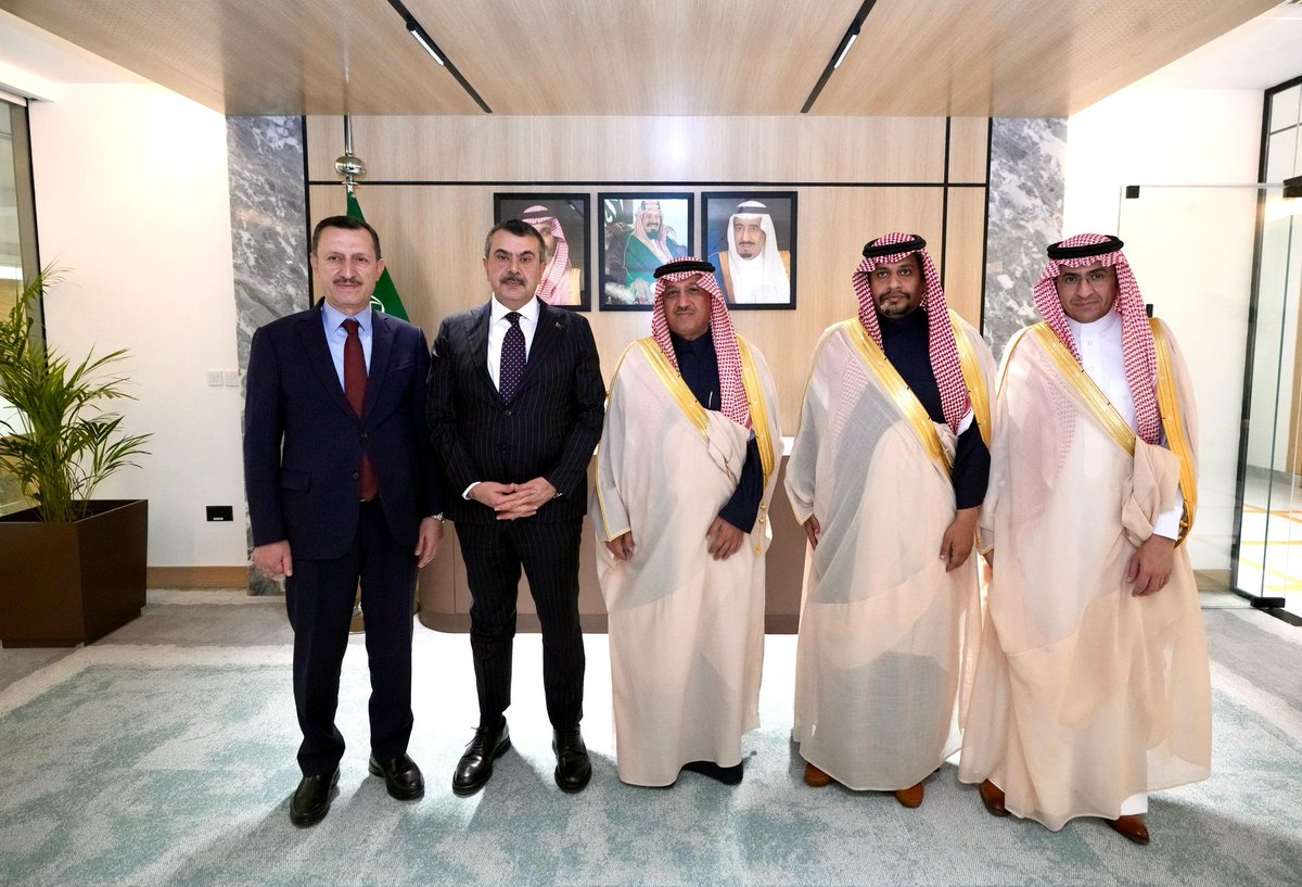 Republic of Türkiye Ministry of National Education (@tcmeb_en) on Twitter photo Minister of National Education <a href="/Yusuf__Tekin/">Yusuf Tekin</a> met with Saudi Arabian Minister of Education Yousef Bin Abdullah Al-Benyan during his visit to Saudi Arabia for various engagements.
News 👉 meb.ai/20wzS4 Minister of National Education <a href="/Yusuf__Tekin/">Yusuf Tekin</a> met with Saudi Arabian Minister of Education Yousef Bin Abdullah Al-Benyan during his visit to Saudi Arabia for various engagements.
News 👉 meb.ai/20wzS4