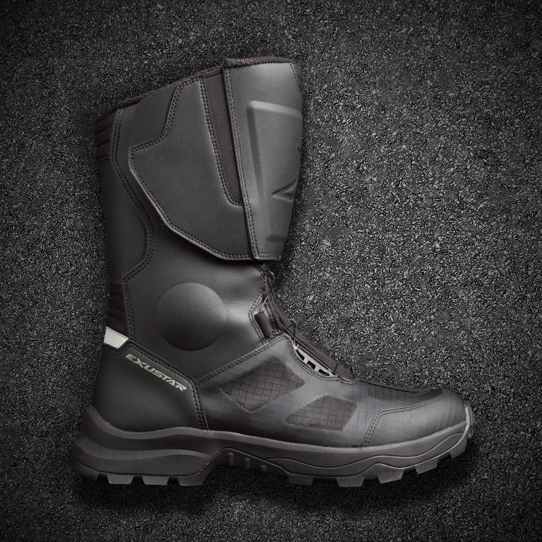 Adventure starts with every step in the Exustar E-SBT1311W. Rain or shine, they’re built to protect and power your ride. 

#Exustar #TouringGear #UnstoppableJourney