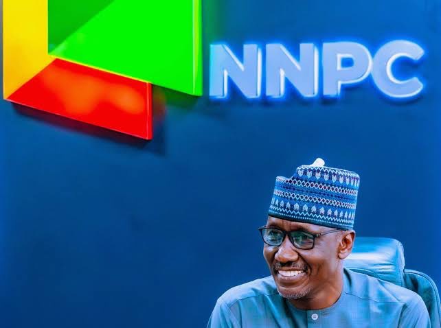 MS Ingawa (@msingawa) on Twitter photo Mele Kyari, <a href="/MKKyari/">Mele Kyari, OFR</a>, has so far completed one of the best recruitment exercises in the history of Nigeria under any government agencies.
-He did one in 2020 as GMD of the then NNPC
-He just finished another one as the pioneer GCEO of NNPCL.
He has many legacy projects to Mele Kyari, <a href="/MKKyari/">Mele Kyari, OFR</a>, has so far completed one of the best recruitment exercises in the history of Nigeria under any government agencies.
-He did one in 2020 as GMD of the then NNPC
-He just finished another one as the pioneer GCEO of NNPCL.
He has many legacy projects to