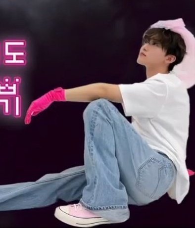 머리부터발끝까지핑크코어인데
창피한게아니라부끄러워보이는게진짜공주셔