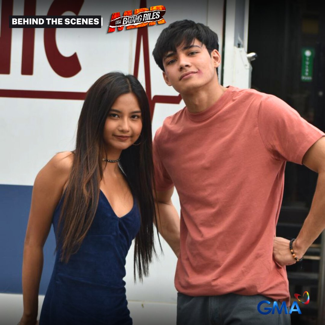 GMADrama's tweet photo. WE'RE SO EXCITED FOR TONIGHT! 🤩 

Here are the #MgaBatangRiles cast rocking their new looks! 🔥 Ngayong gabi na ang pinakahihintay na paglaya nila Kidlat, Kulot, Dagul, at Sig! 

Don't miss it, mga Kapuso! #MBRBagongRiles https://t.co/OGudOS0Q7b
