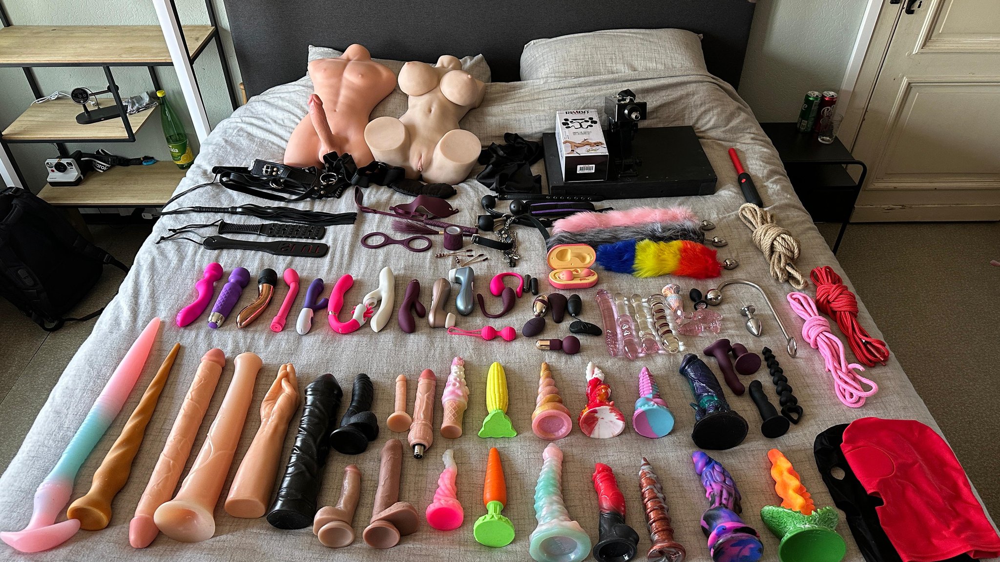 Zie zo, mijn (uit de hand gelopen) collectie nog een bij elkaar gelegd! https://t.co/teLi8pgeAJ