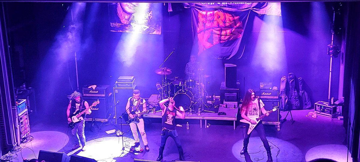 RockNRollTown's tweet photo. 🎫 📸 The Final 𝕍𝕚𝕧𝕖 𝕃𝕖 ℙ𝕦𝕟𝕜 ℝ𝕠𝕔𝕜 𝔽𝕖𝕤𝕥𝕚𝕧𝕒𝕝 2025 ~ @MerylStreek 🤘🏻 / Feral Kids 🤘🏻 / @gbhuk 🤘🏻
📷 @Stevil_X
#RnRT #RockNRollTown #RnRTWasThere #ViveLePunkRockFestival2025 #MeryStreek #FeralKids #GBH #GBHLive #GBHLiveInGreece #Music #LiveReport #PhotoReport https://t.co/FnM2zxETXv