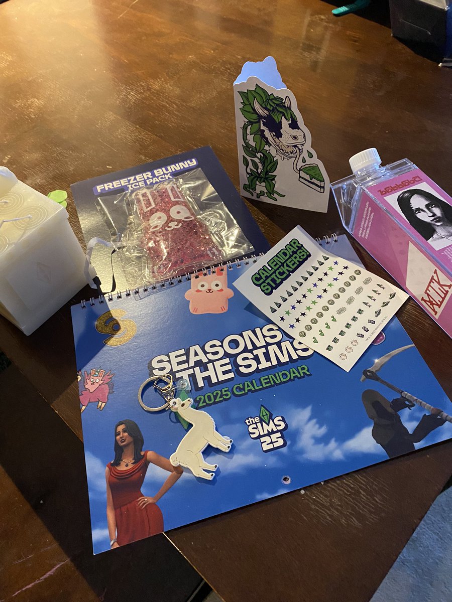 #eapartner ✨ thank you so much for sending me this birthday kit!!! It really does  mean the world to me!!
Game: <a href="/TheSims/">The Sims</a>